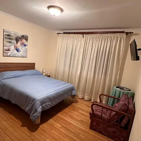 ゲストハウス Vistamar リバデオ